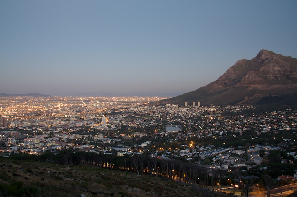 The view from Signal Hill at dusk.