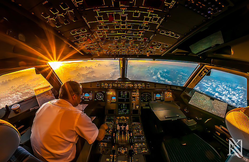 Photo from Emirates cockpit taken by Dubai-based Captain Karim Nafatni.