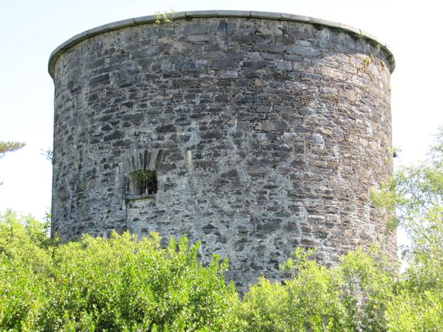 Structures in the garden include the Martello Tower – an original feature of the Island dating from the 1805.