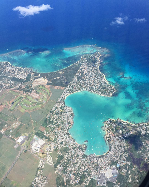 flying into Mauritius