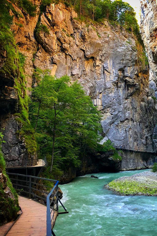 Hiking Europe: World Class hiking trails in 3 countries