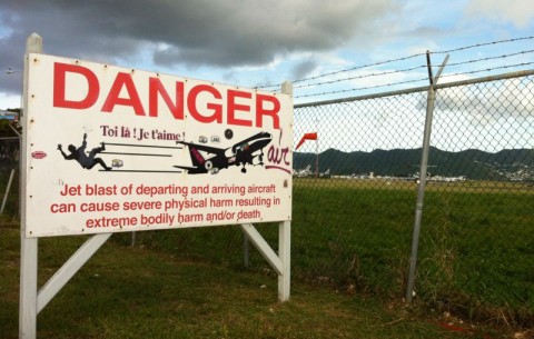 Jet Blast Sign Maho Beach