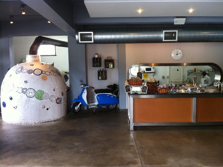 CNR Cafe in Craighall Park