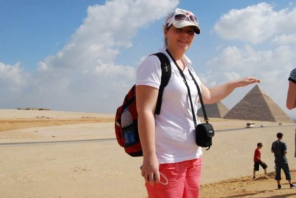 Travelstart Customer Service Agent Carey-Anne at the Pyramids of Giza in Egypt.
