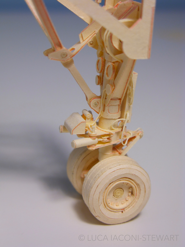 The details in the retractable front landing gear are a veritable work of art!