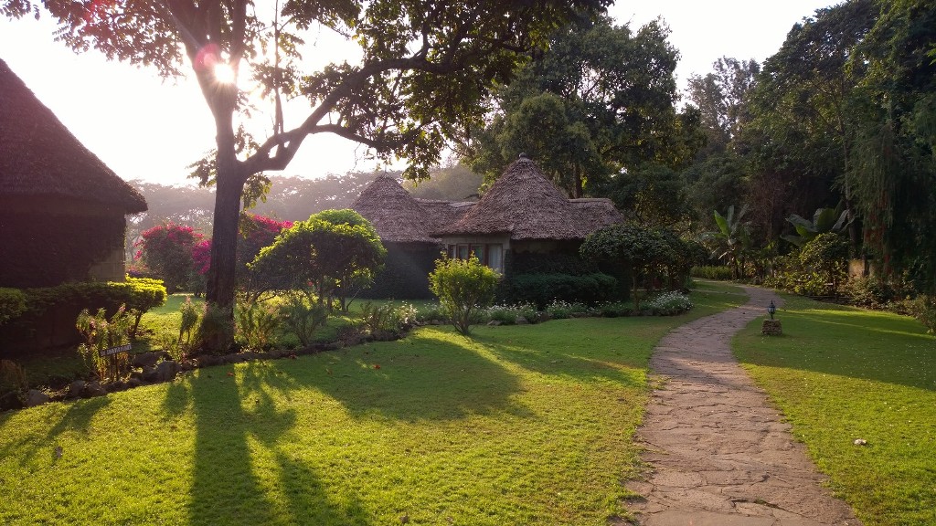 Gardens and rooms at the Lake Daluti Serena Lodge near Arusha