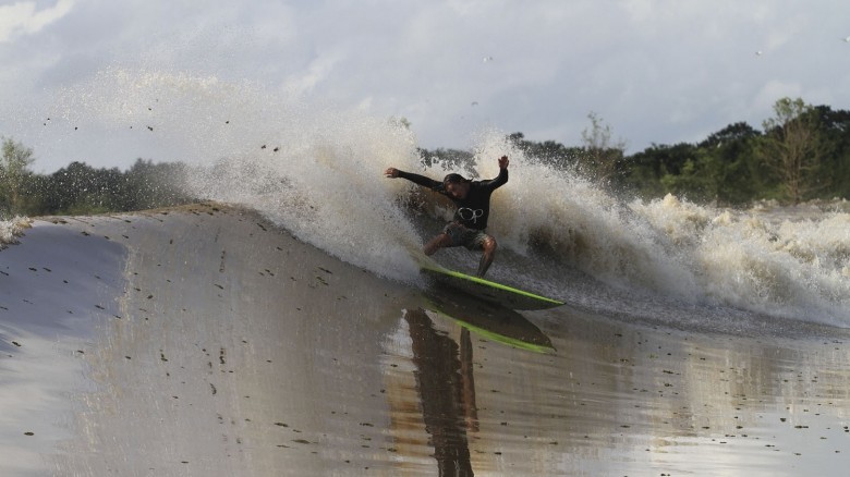 Surfing on the Amazon River