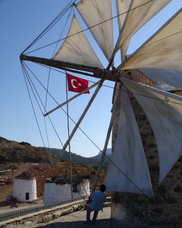 rovingjay windmills bodrum (1026x1280)