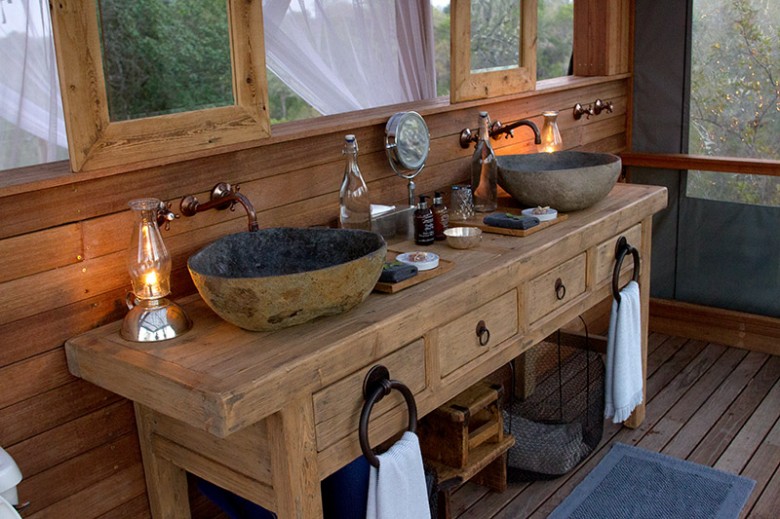 Kingston Treehouse bathroom, Lionsands