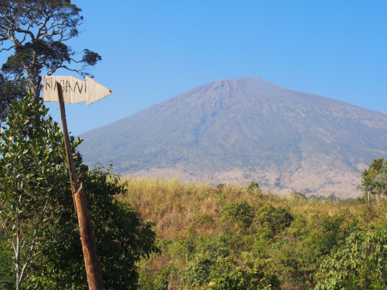 sign to Rinjani