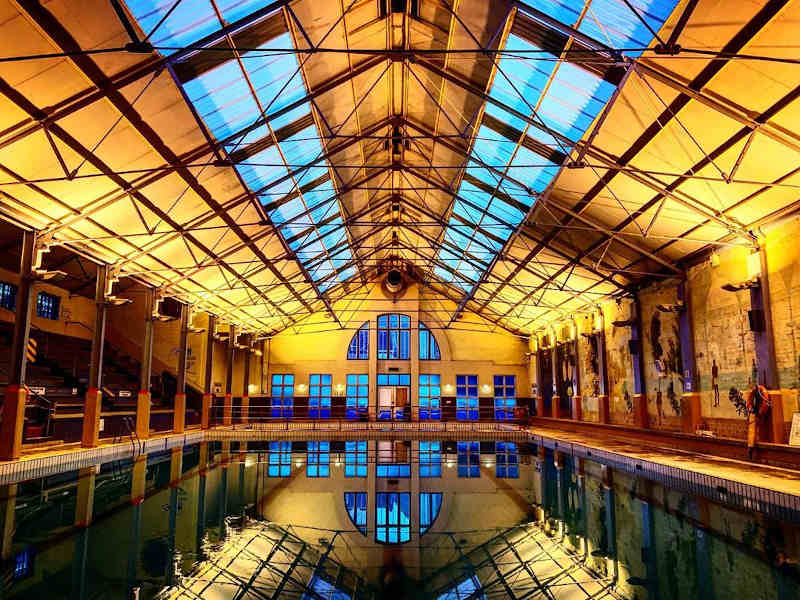 Long Street Baths