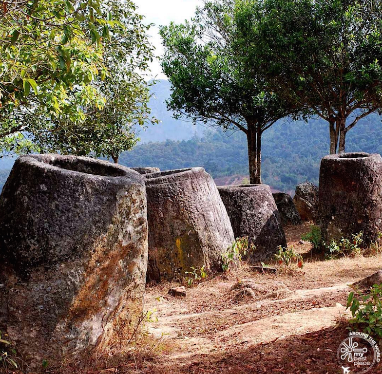 plain of jars, laos