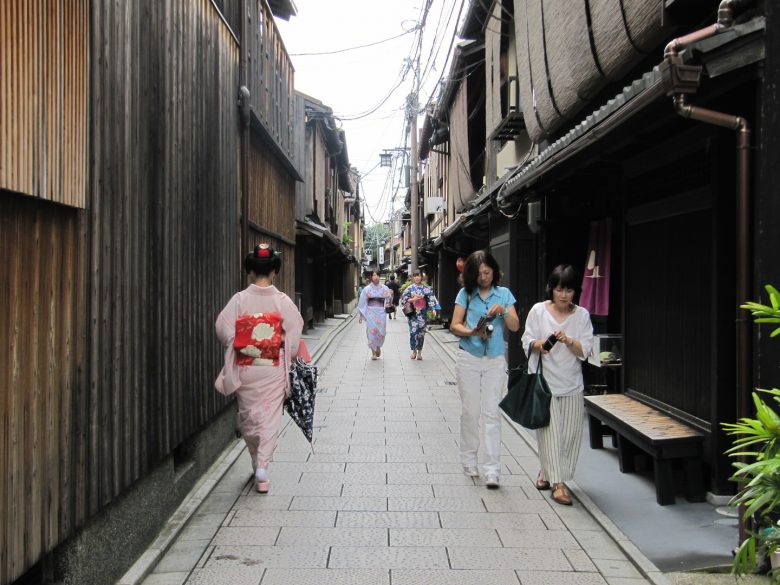 Gion (3)