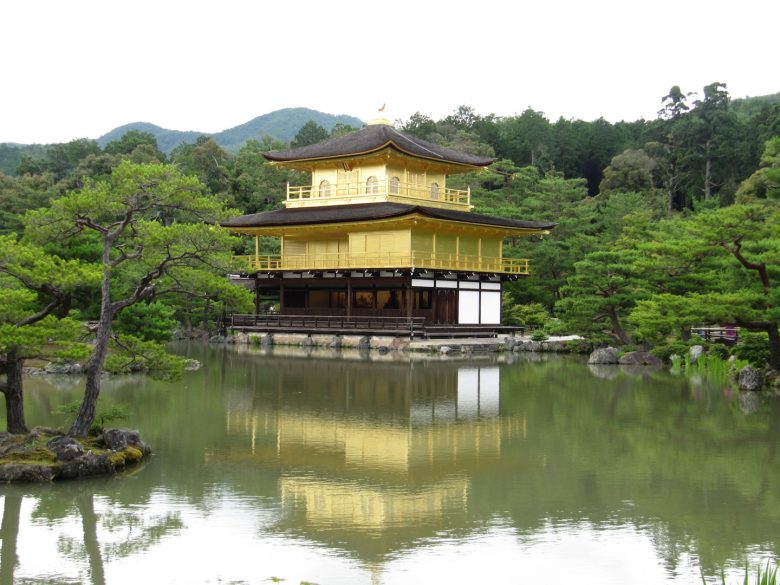 Golden Pavilion Temple (1)