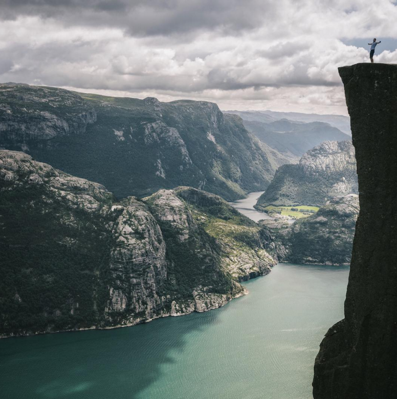 norway preikestolen tomtehh bucket list destination