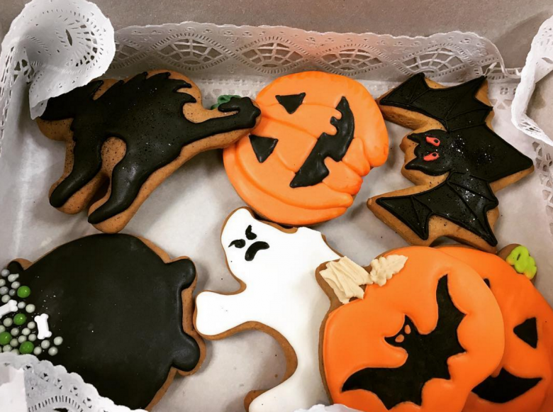halloween biscuits