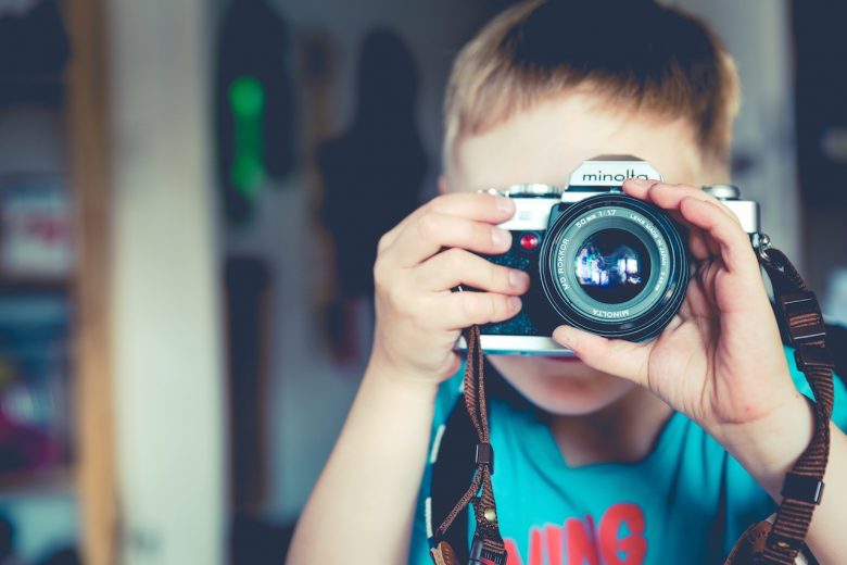 child-with-camera