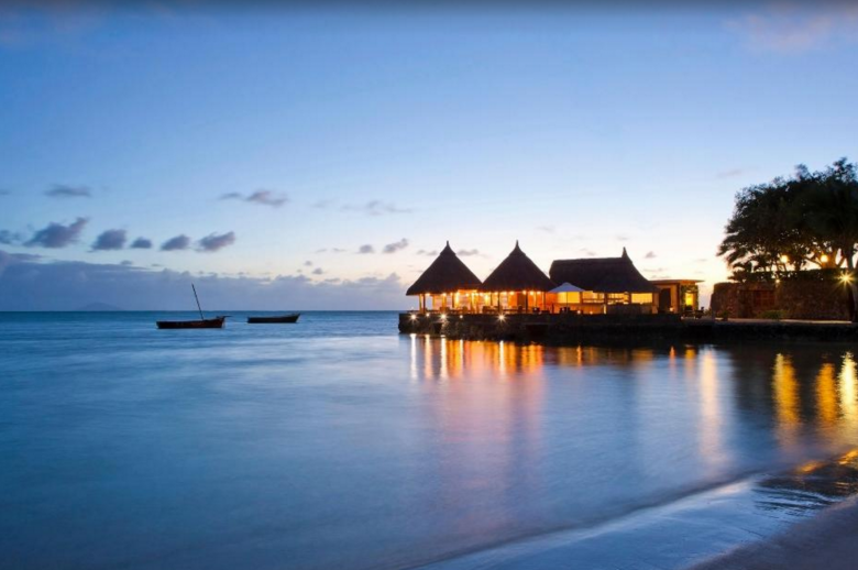 Veranda Paul & Virginie Mauritius sunset