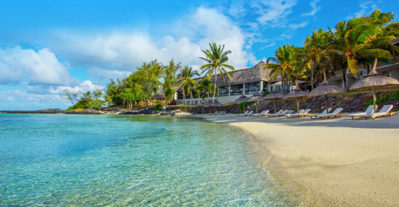 Solana Beach Resort Mauritius Beach