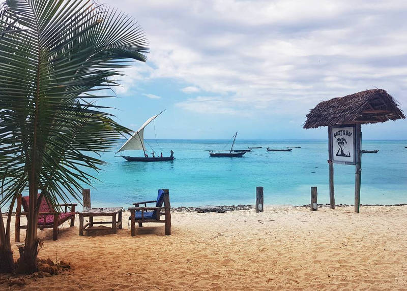 dhow near zanzibar beach