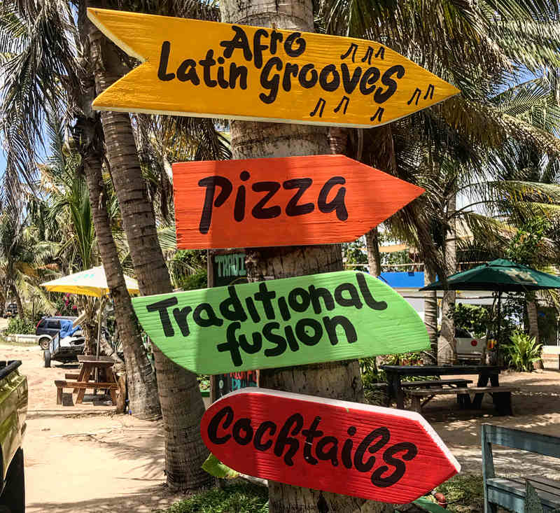 beach bars in mozambique