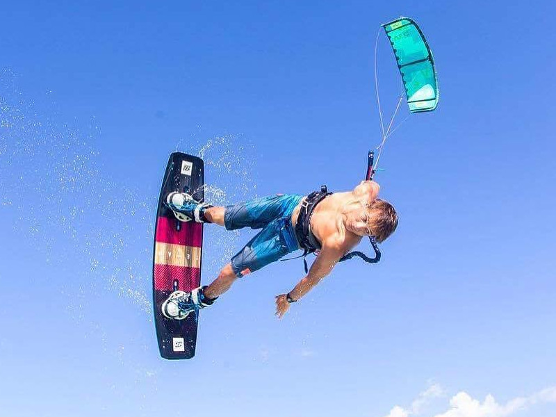 jambiani-zanzibar surfing kitesurfing new