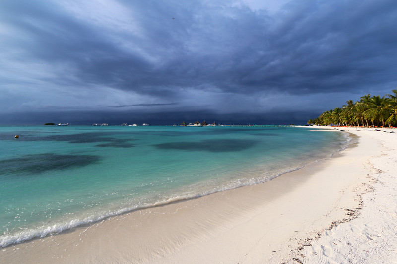 maldives monsoon