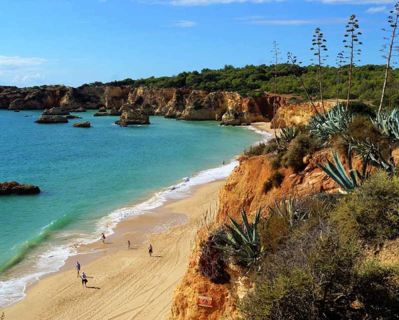 algarve coast best time to visit portugal