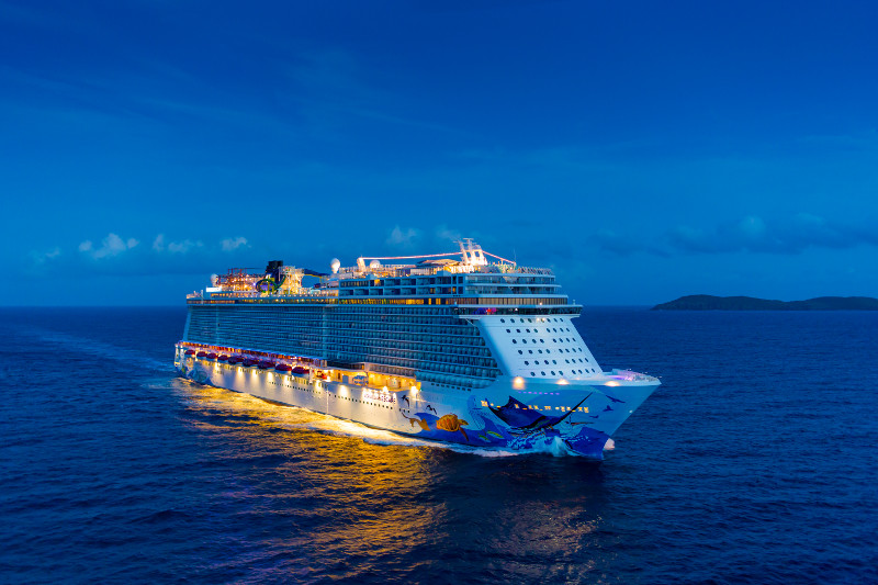 ncl-night-ship