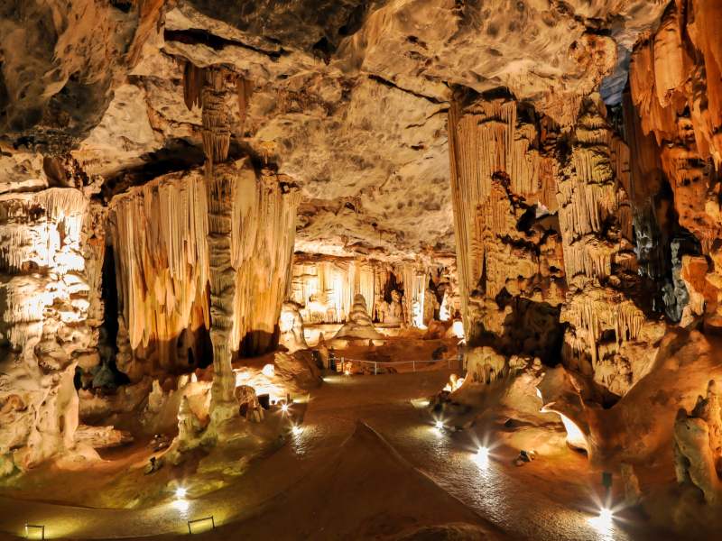 Cango Caves Explore Garden Route