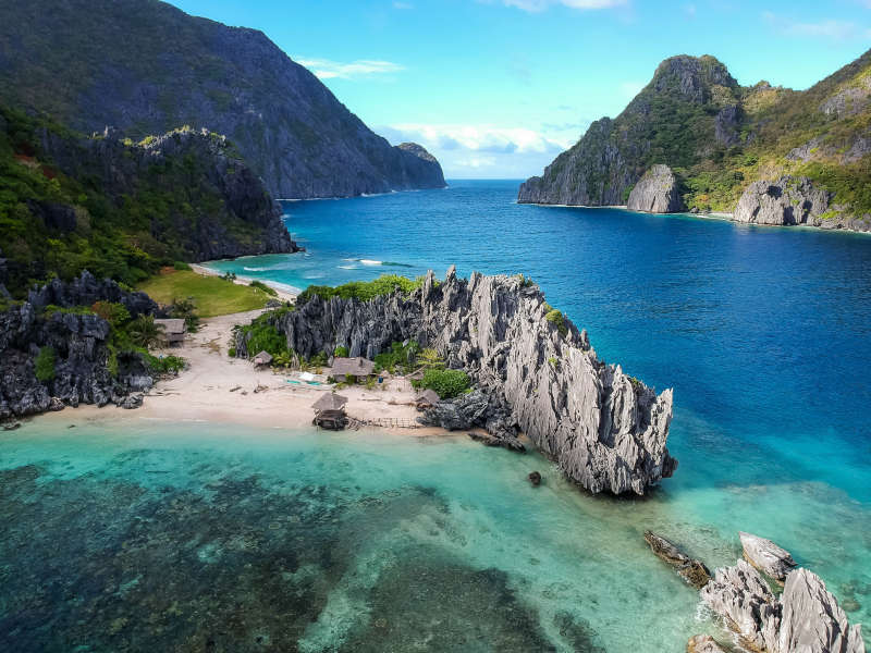 Picturesque coastline in the Philippines visa-free destinations