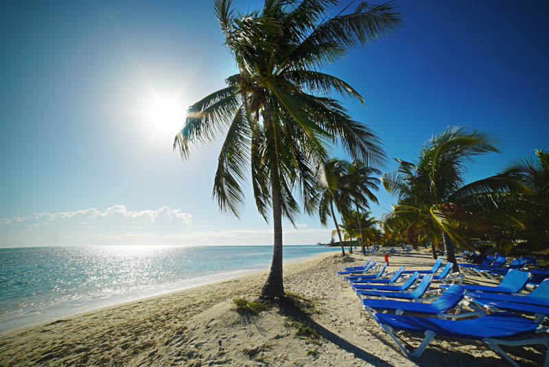 Beach in the Bahamas - Love travelling