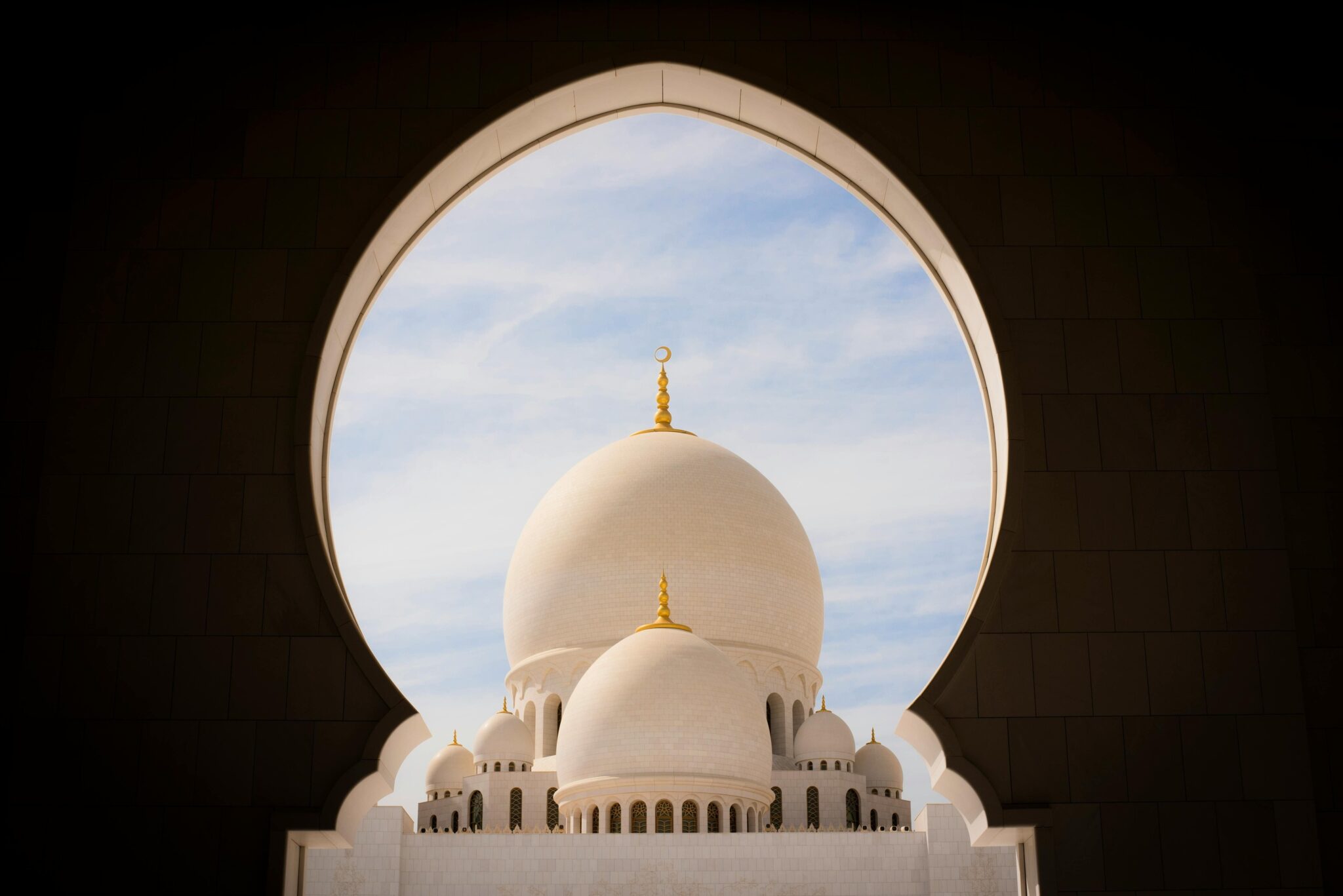 what time ramadan start 2025 in qatar