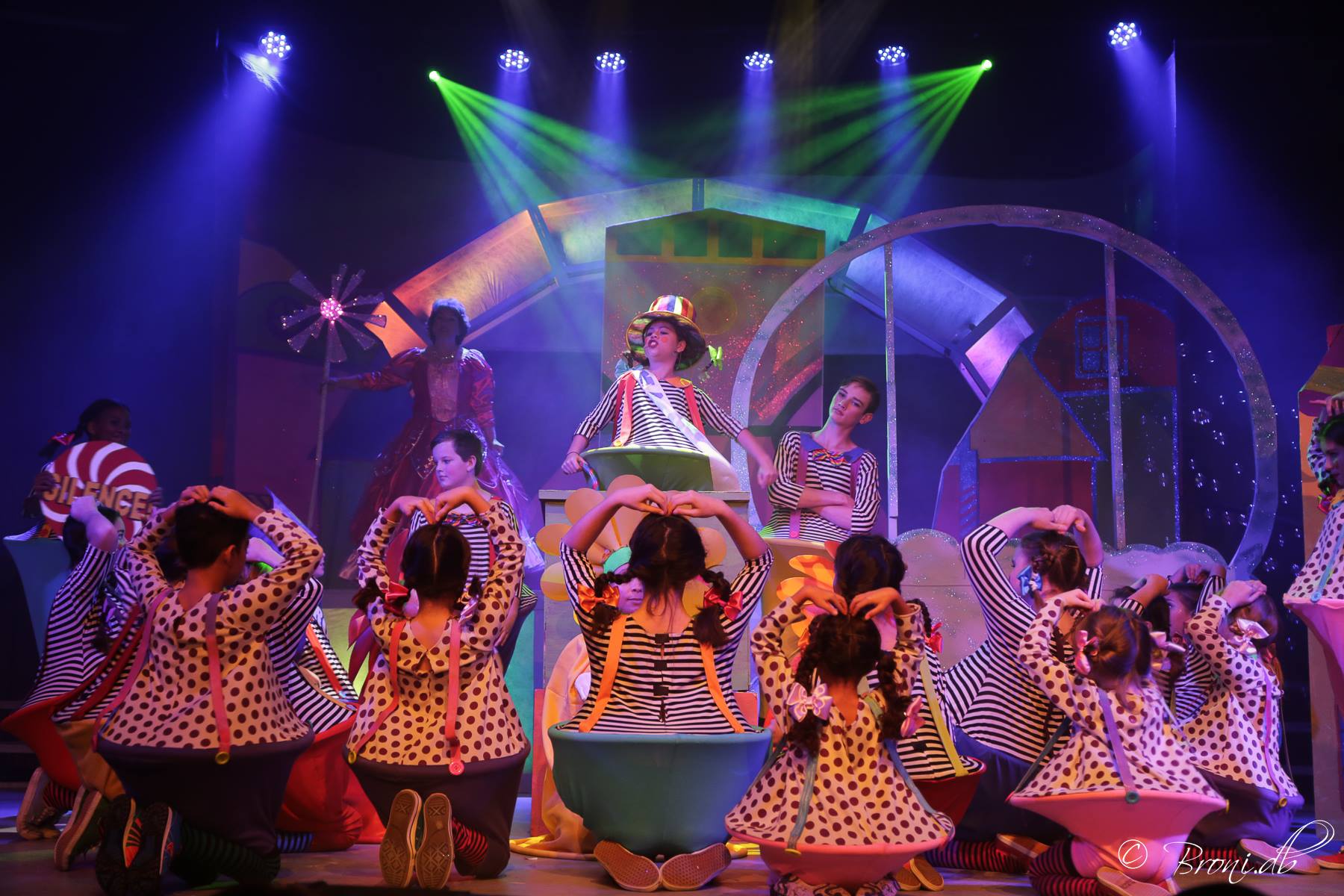 somerset west play theatre production