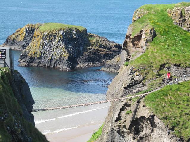 Carrick-a-Rede Rope Bridge Carrick-a-Rede, Northern Ireland.
