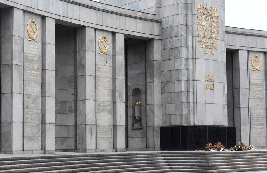 Monument to Russian Soldiers