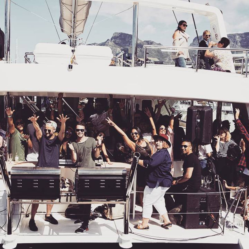 Touchbass Travelstart