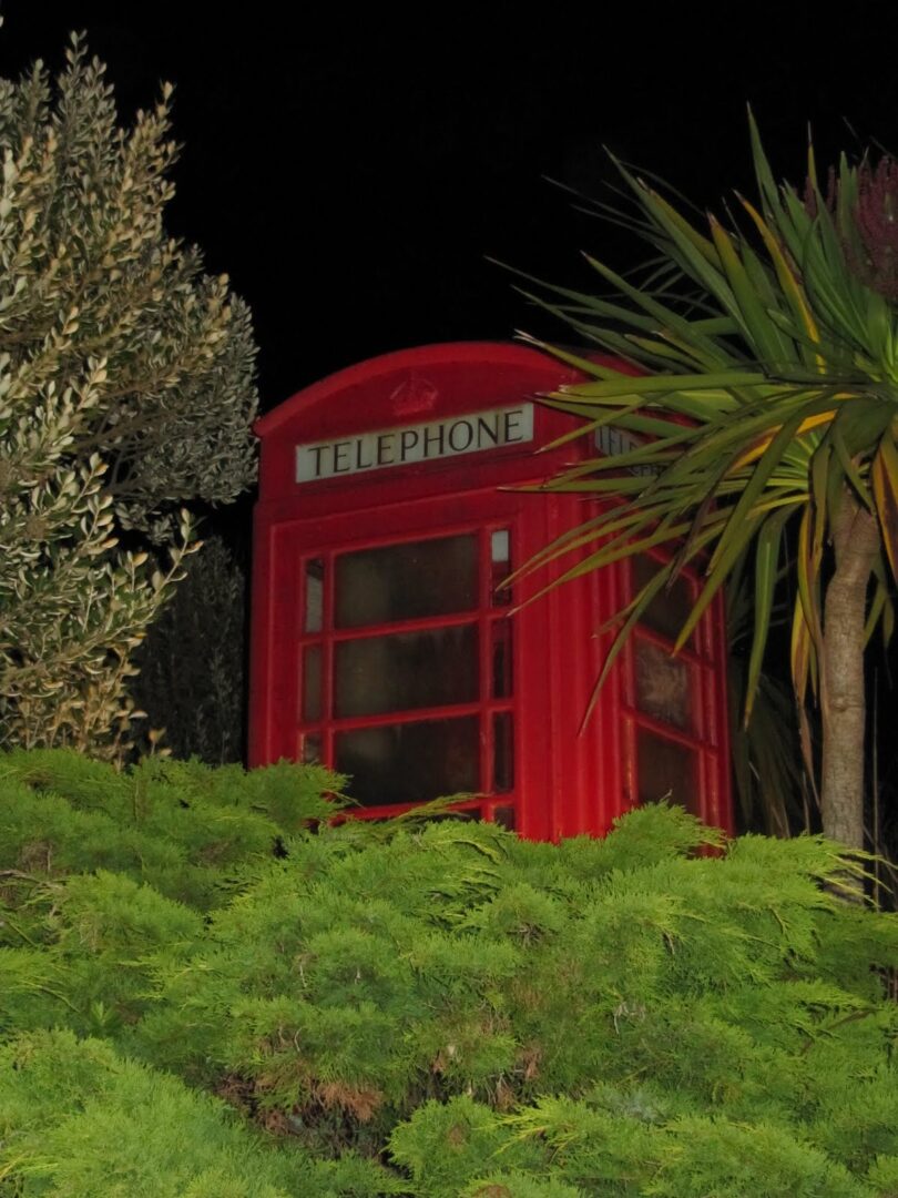 uk-phone-box UK Phone Box
