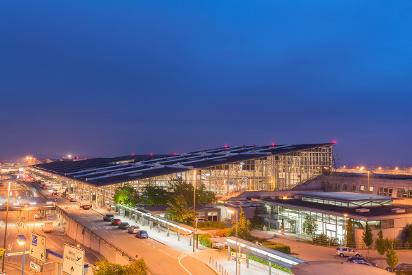 Stuttgart airport edited
