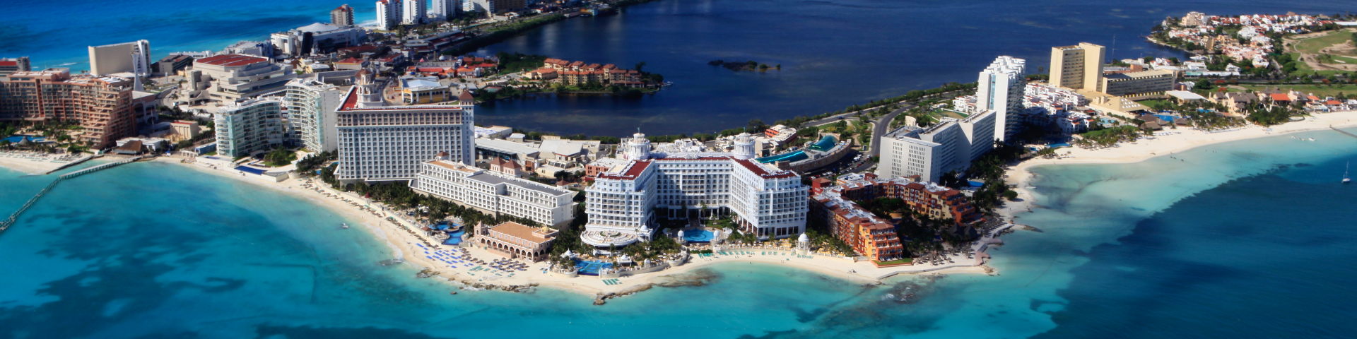 Cancún flights