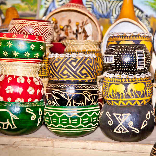 Abidjan craft markets
