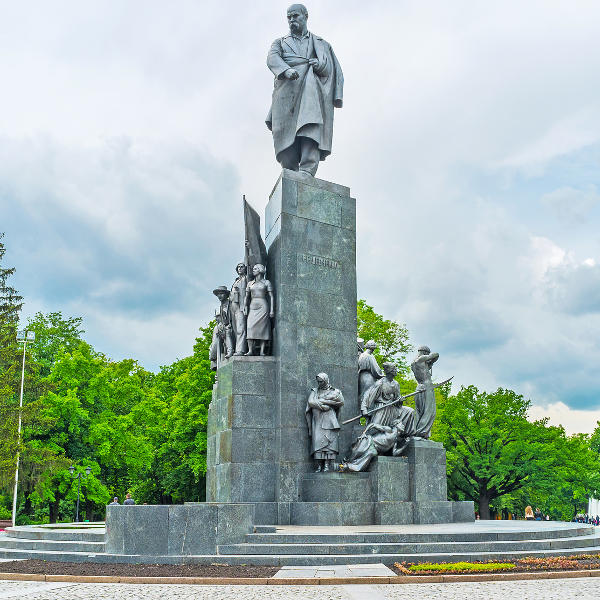 Kharkov kharkov taras shevchenko monument