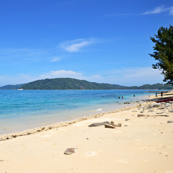 Kota Kinabalu island hopping