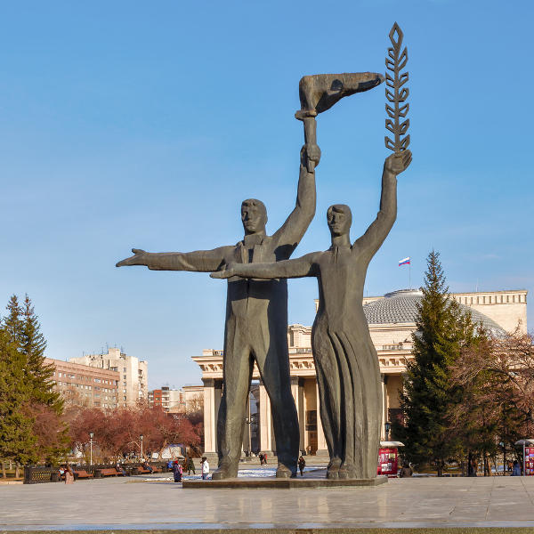 Novosibirsk monumental landmarks
