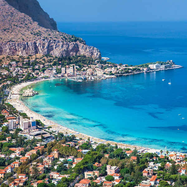 Palermo splendid beaches and coastlines