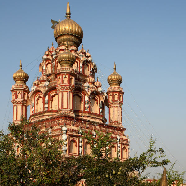 Pune Old Parvati Temple In Pune