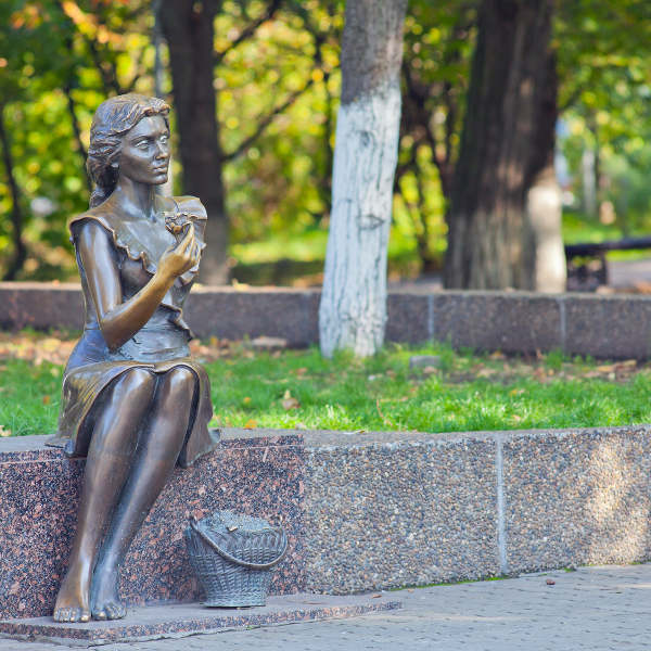 Rostov sculpture-in-rostov-park