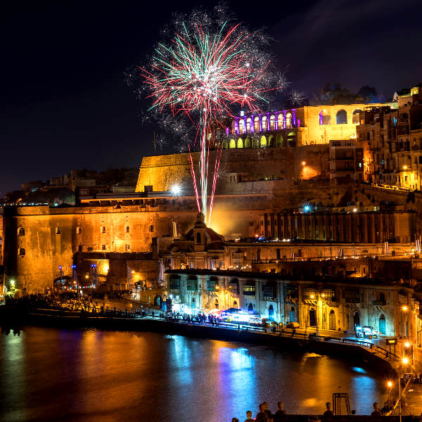 Valletta valletta lively nightlife