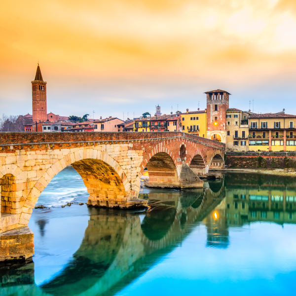 Verona Adige River Verona Picturesque Setting