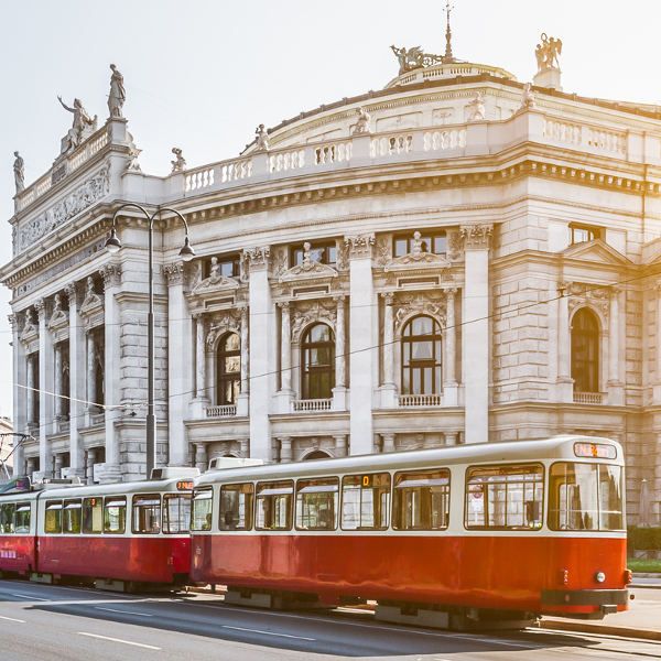 Vienna Vienna Wiener Ringstrasse & Burgtheatre